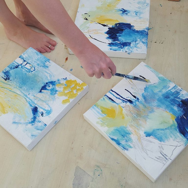 the happy artist movement - Tara Leaver